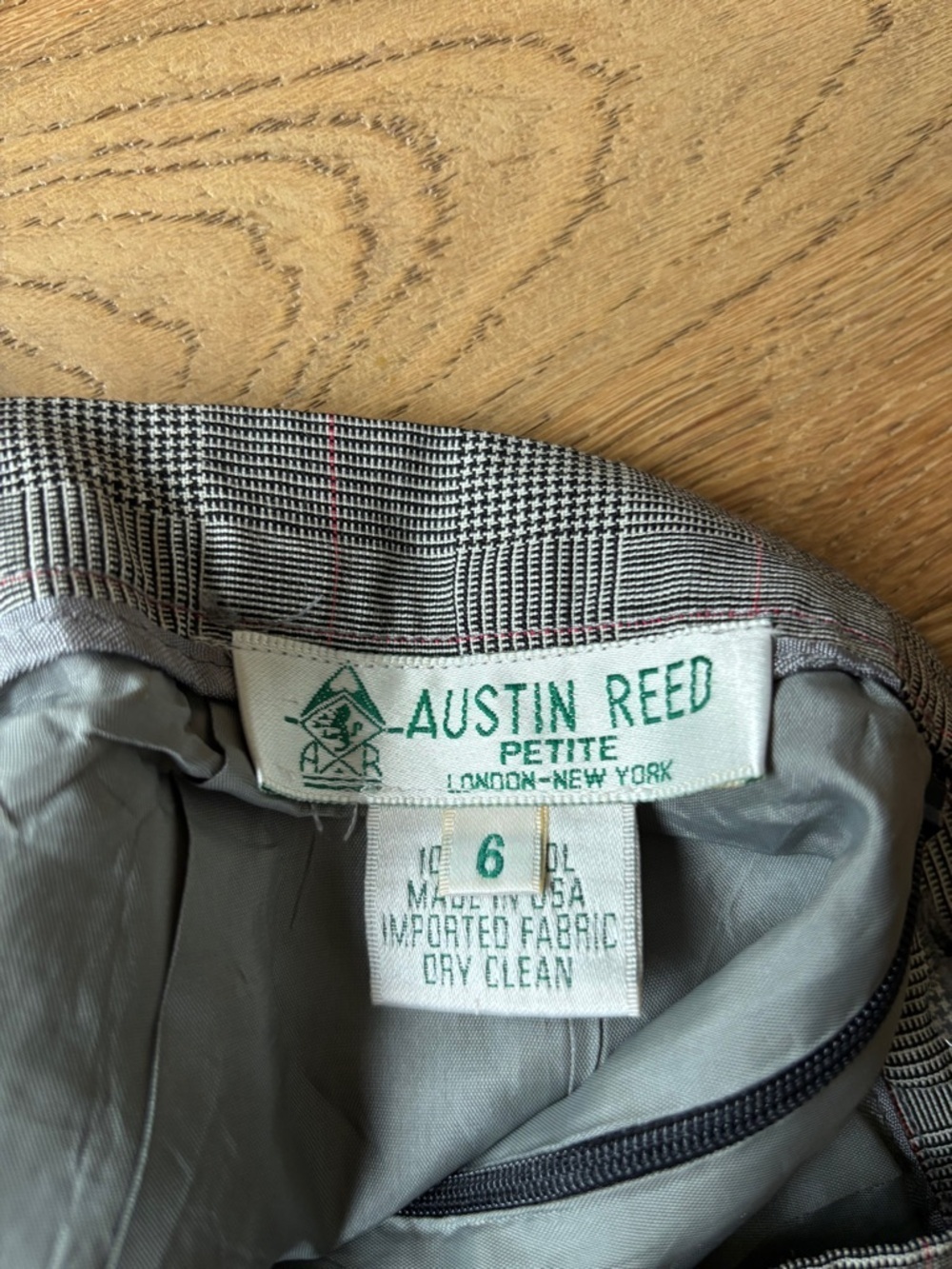 Vintage 90’s Austin Reed Midi A Line Skirt 100% View 5